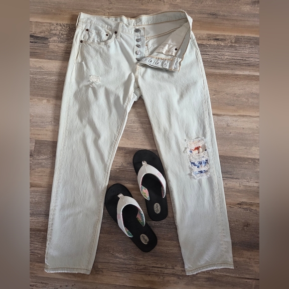 SALE LEVI'S - Picture 2 of 8